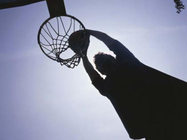 10/13 - how to be a gentlaman - sports leagues - basketball - thinkstock 