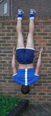 LOL-worthy "batman-ing" photos, it's the new "planking" 