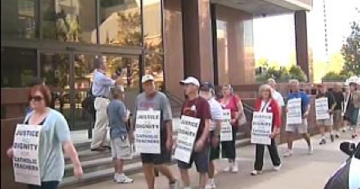 Philadelphia Catholic High Schools Close Doors Amid Teacher Strike Cbs Philadelphia 2443