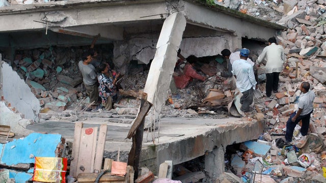 Earthquake damage in Dikchu, India 