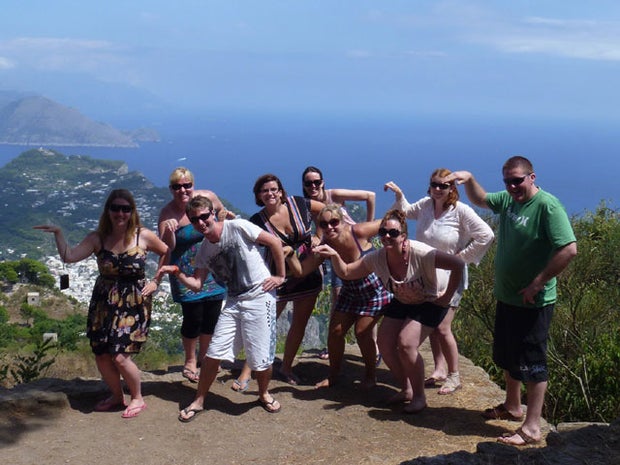 LOL-worthy "teapotting" photos - it's the new "planking" 