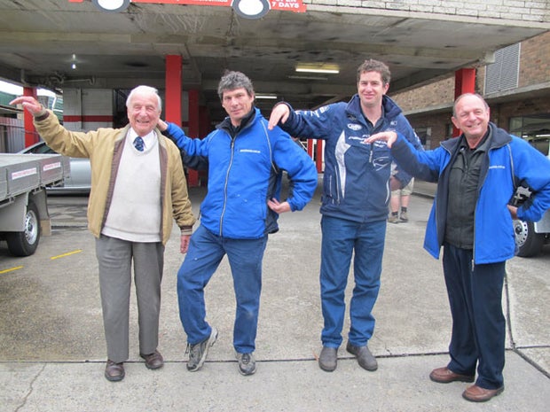 LOL-worthy "teapotting" photos - it's the new "planking" 