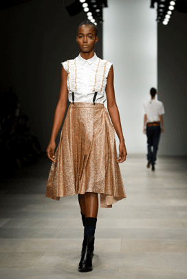 015-fifteen-scutt125677802.gif 