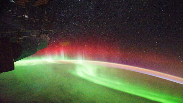 Rare footage of the southern lights 