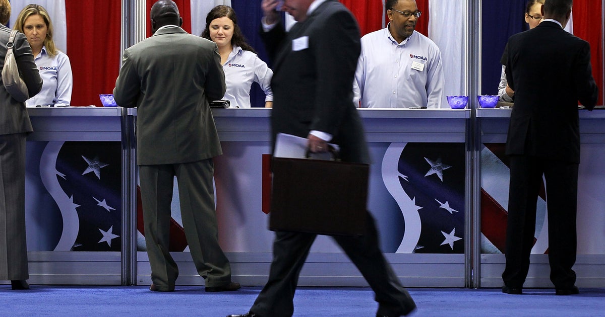 U.S. poised for modest jobs gains in October - CBS News