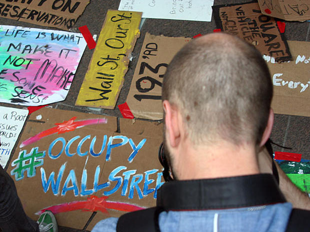 110930-The_Media_and_Occupy_Wall_Street_Protest.jpg 