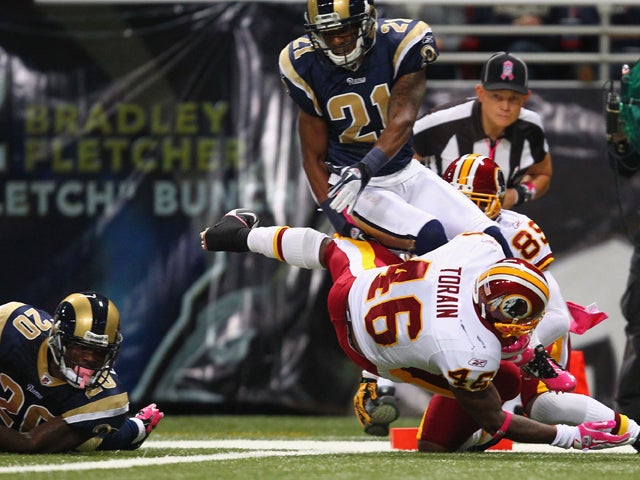 Ryan Torain scores a touchdown 