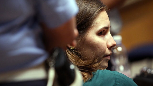 Amanda Knox in court 