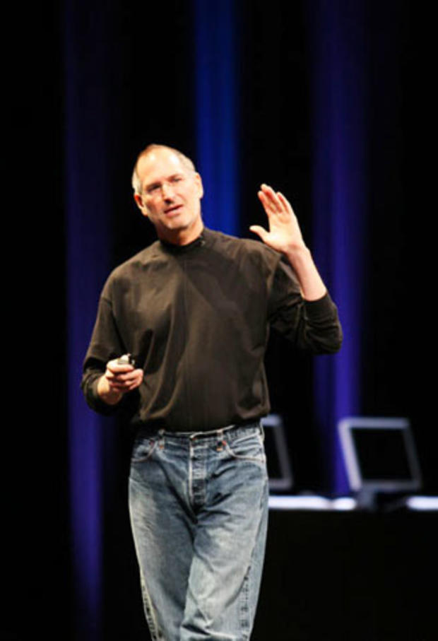 Steve Jobs onstage at WWDC 2007 