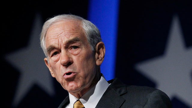 111008-Ron_Paul-AP111008119864.jpg 