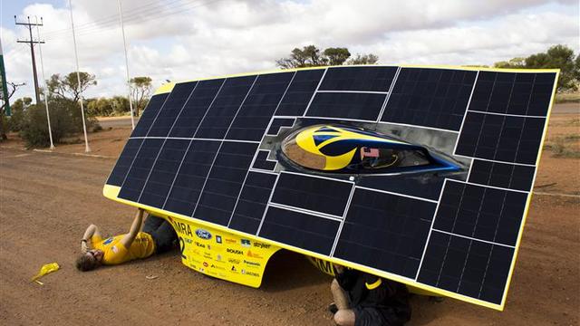 um-solar-car-oct-11.jpg 