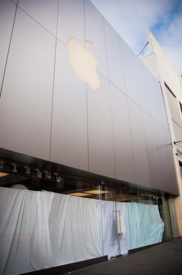 Apple's San Francisco retail store puts up curtains ahead of the event. 
