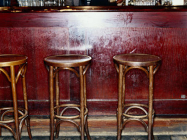 11/10 - how to be a gentleman - sports bars - chairs  