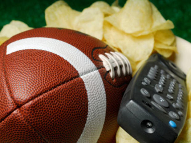 12/14 Food &amp; Drink - Football Party Recipes - Chips 