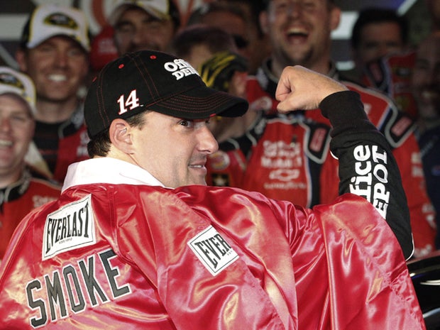 Tony Stewart dons a boxing robe 