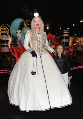 022-gaga-vert.gif 