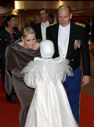 027-gala--couple--performer.gif 