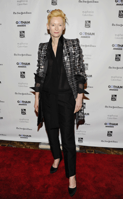 023-tilda-close-.gif 