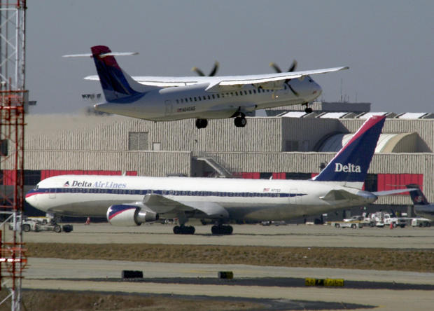 Bomb Threat at Atlanta Airport Grounds Delta Flight 