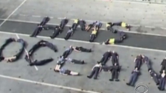 111210-HMS_Ocean.jpg 
