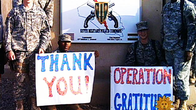 sm_1211_OPERATION_GRATITUDE.jpg 