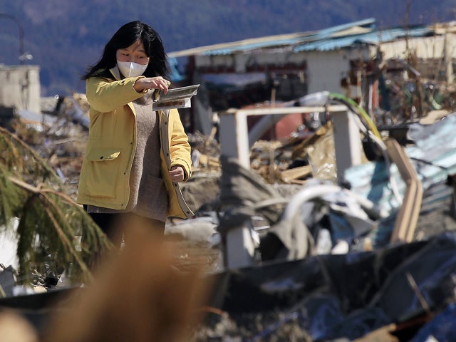 A woman finds negative film 