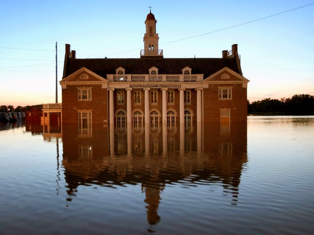 Mississippi Valley Railroad Station is surrounded by floodwater  