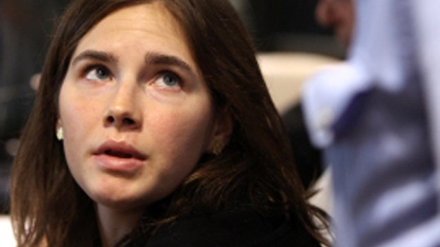 amanda_knox_127648991_fullwidth_270x203.jpg 
