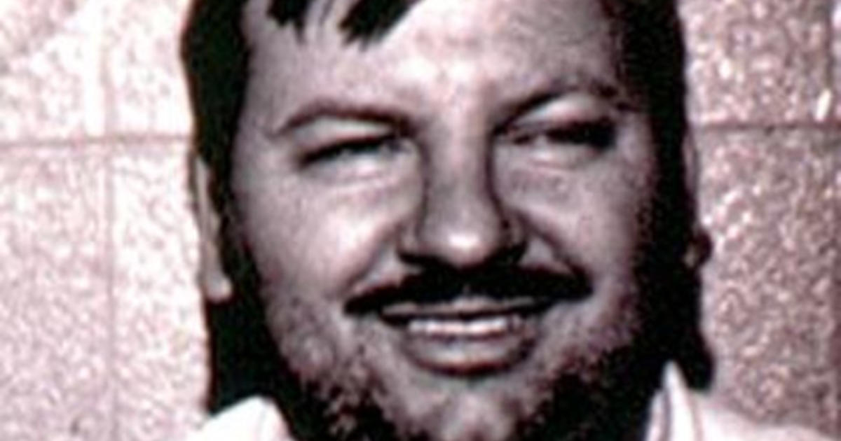 FBI Checking Gacy Travel Records For Links To Unsolved Murders - CBS ...