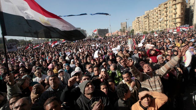 Egypt_rally_AP111223113940.jpg 