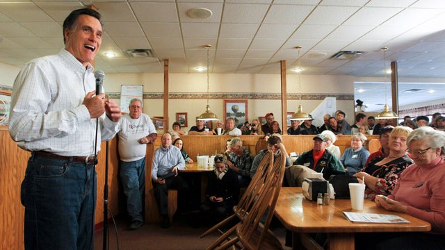 romney-iowa-AP111228026238.jpg 