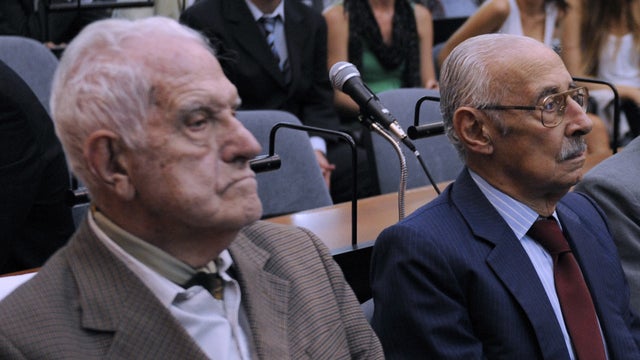 Reinaldo Bignone and Jorge Rafael Videla in court 