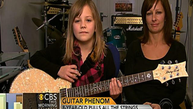 8-year-old guitar prodigy Zoe Thomason and her mother, Collette 