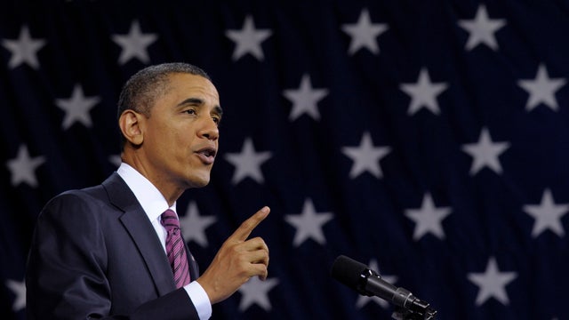 obama-pointing-AP120201027402.JPG 