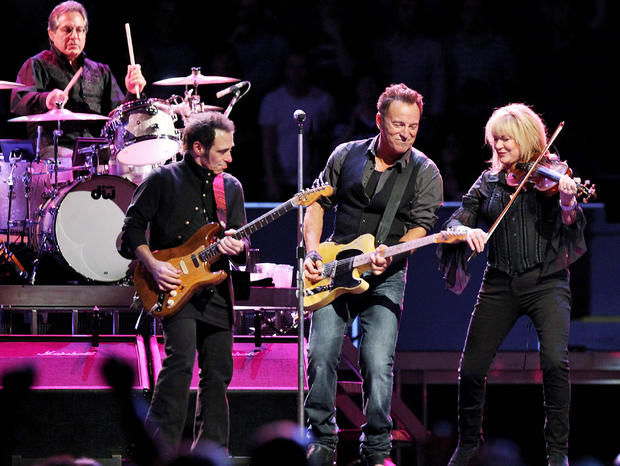 Nightlife &amp; Music Spring Concerts, Bruce Springsteen And The E Street Band 