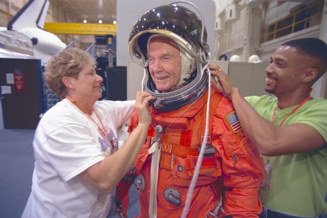 Glenn_in_STS-95_training_session_-_NASA.jpg