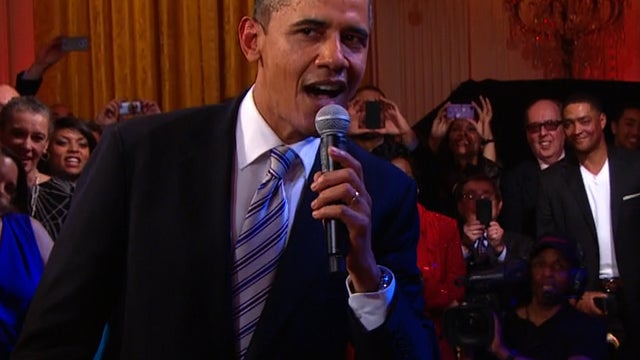 ctm_obamasinging_1.jpg 