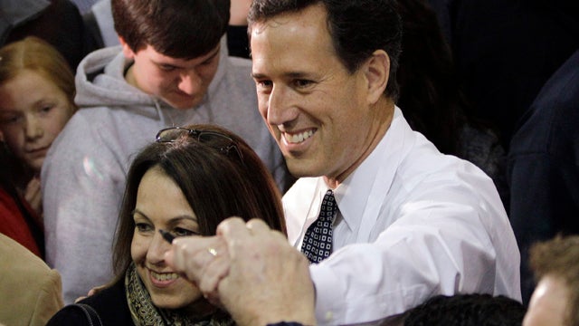 120224-Rick_Santorum-AP12022402610.jpg 