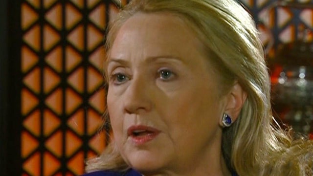 Sec. Clinton: U.S. reluctant to arm Syrian resistance 