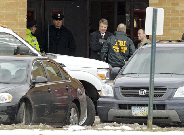 Minor taken into custody after Clackamas Town Center mall shooting