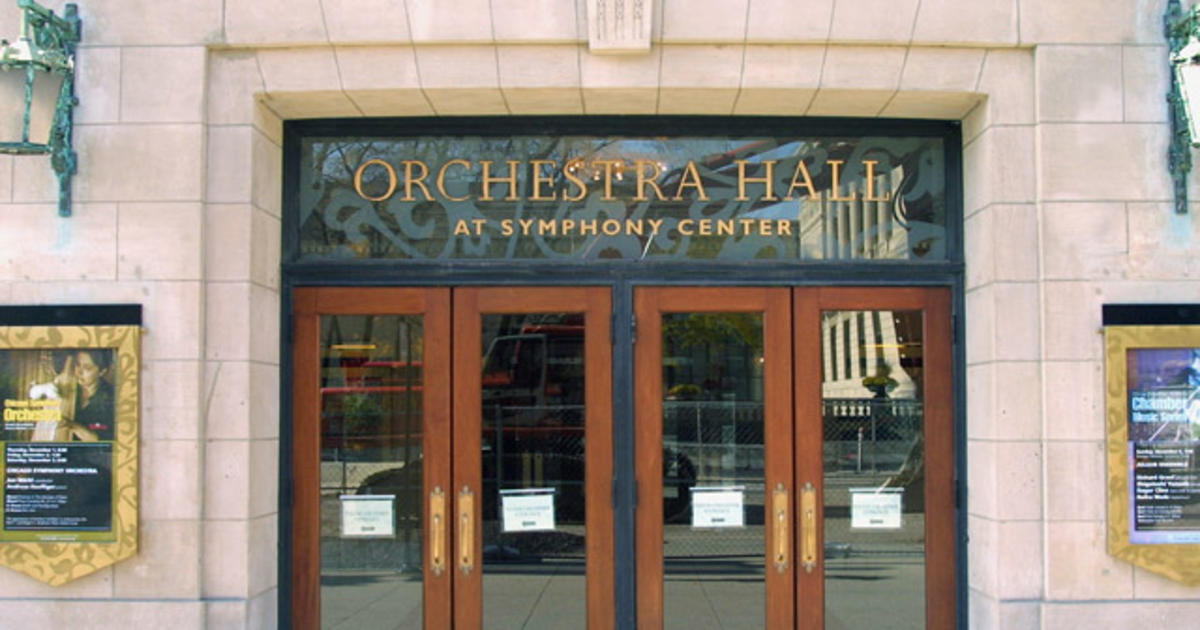 Fistfight Breaks Out At Chicago Symphony Orchestra - CBS News