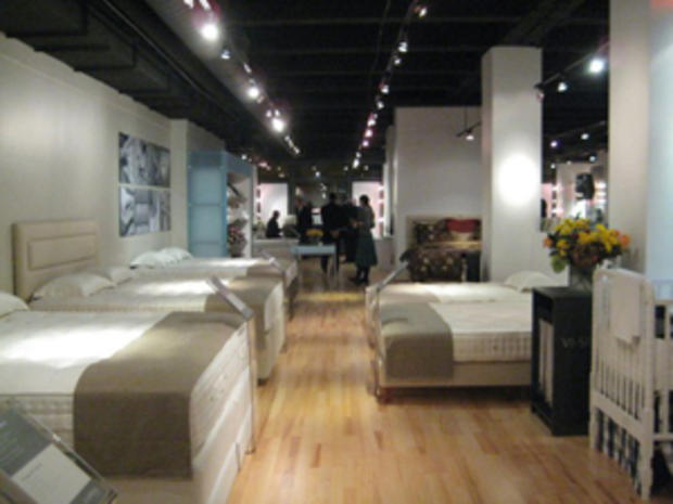Shopping &amp; Style Bedding, Chicago Luxury Beds 