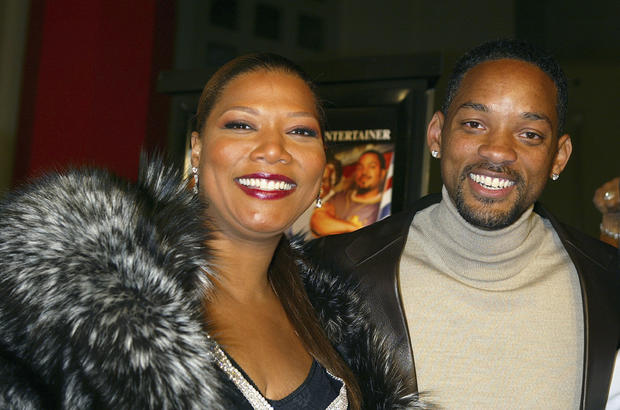 kevin-winter-actors-queen-latifah-l-and-will-smith-pose-at-the-premiere.jpg 