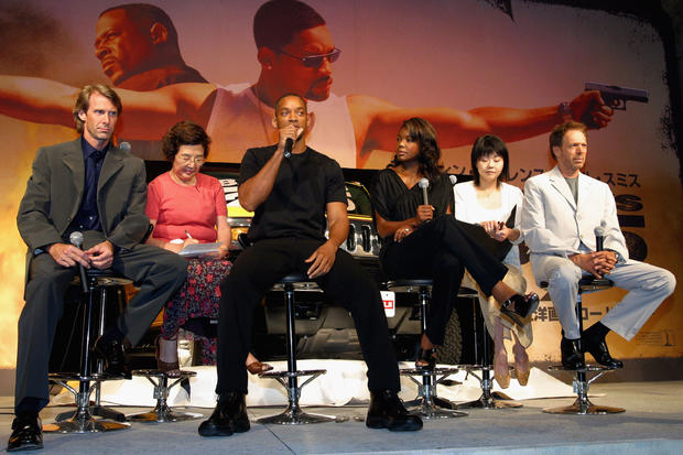 junko-kimura-actor-will-smith-3rd-from-l-speaks-as-he-sits-alongside-producer.jpg 
