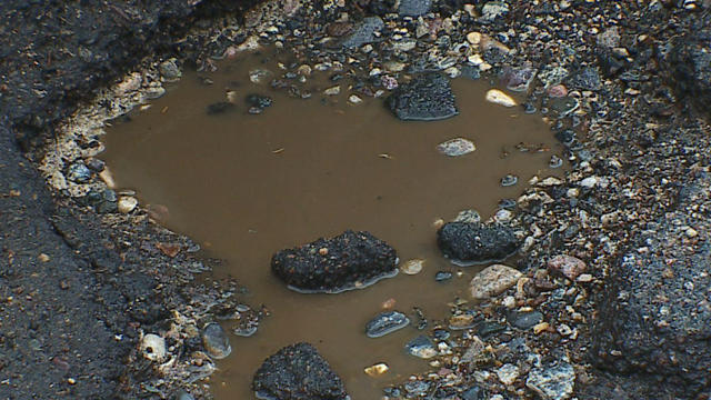 potholes-pic-2.jpg 
