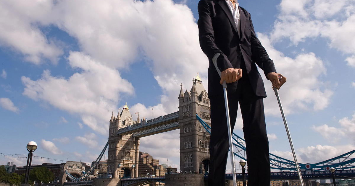10 Tallest Men of the World