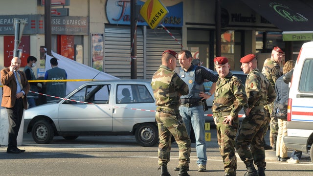 france, soldiers 