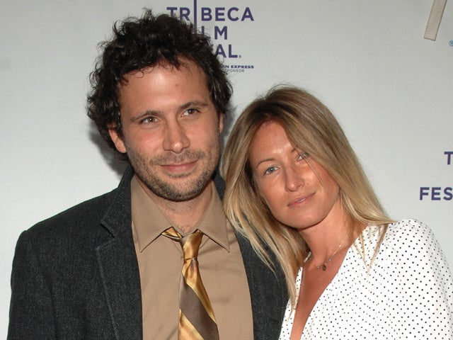 Jeremy Sisto and wife welcome baby boy - CBS News