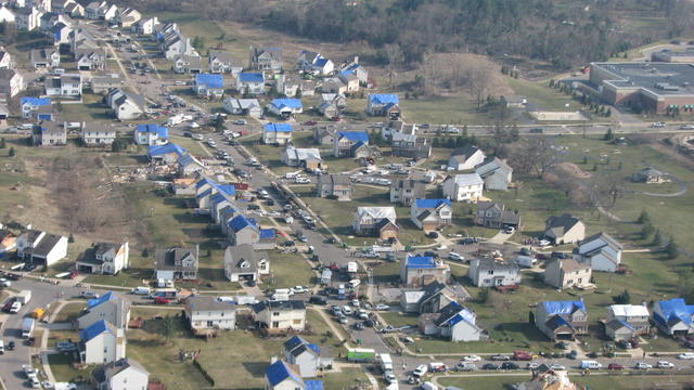 tornado-damage-aerial-photos-5.jpg 