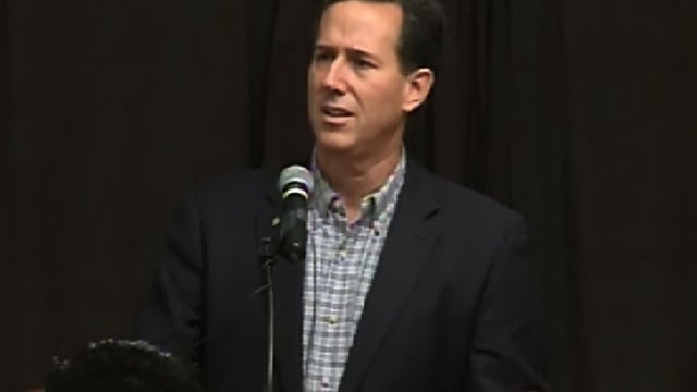 HL_SANTORUMWALLST_031912.jpg 